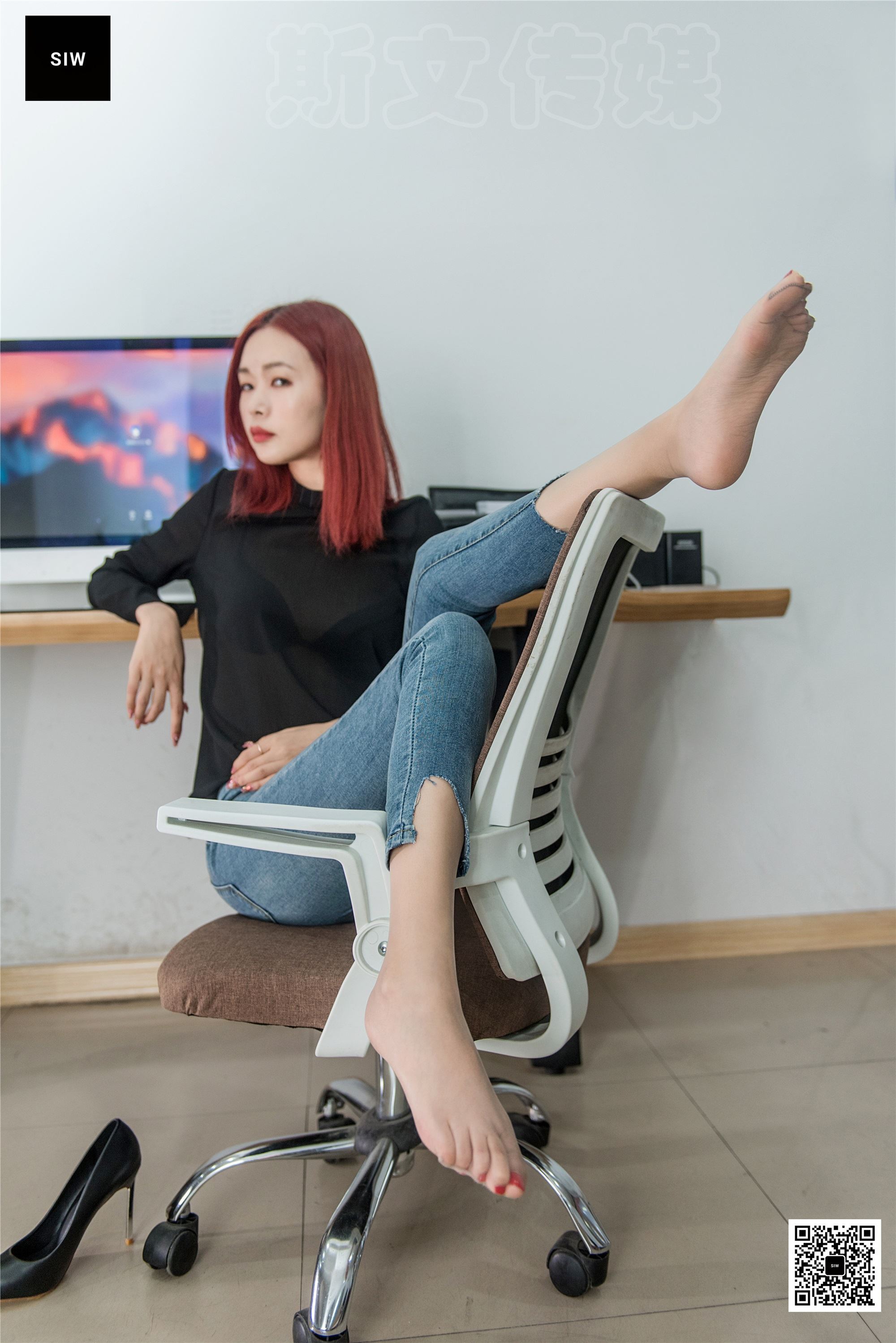 SIW斯文传媒 VOL.017 办公裤里丝-悦悦